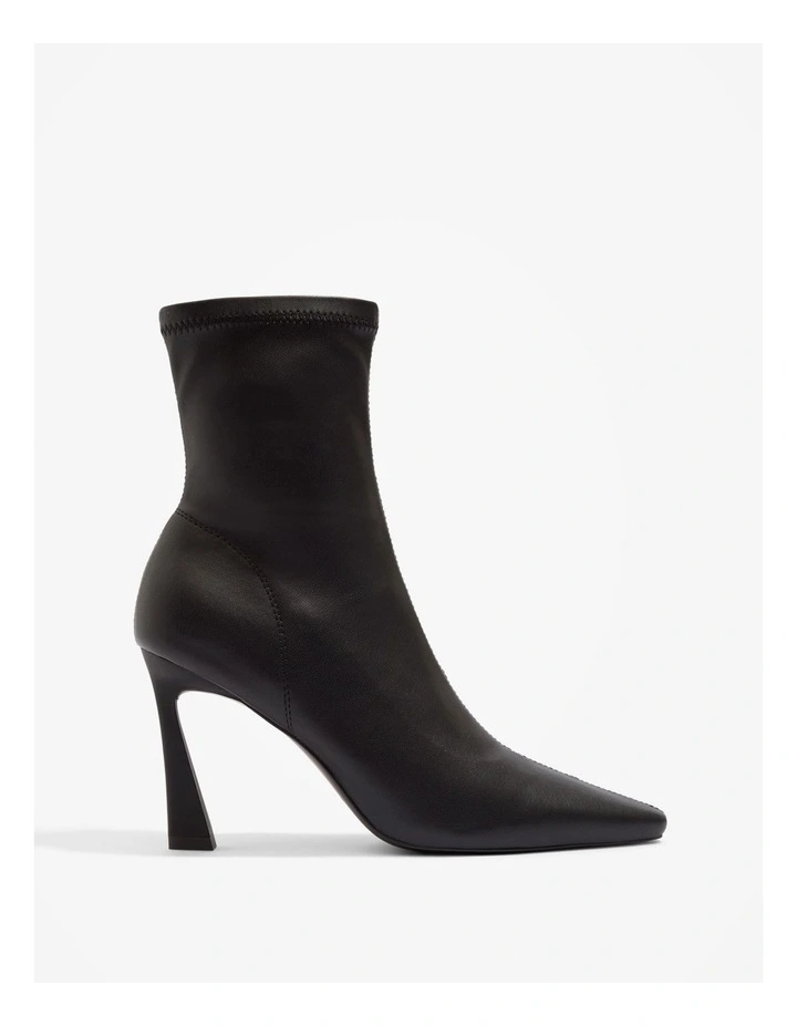 Maisie Boot in Black