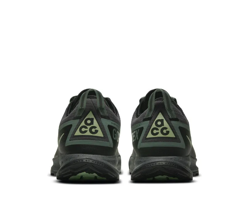 Nike ACG Air Nasu Gore-Tex Clay Green