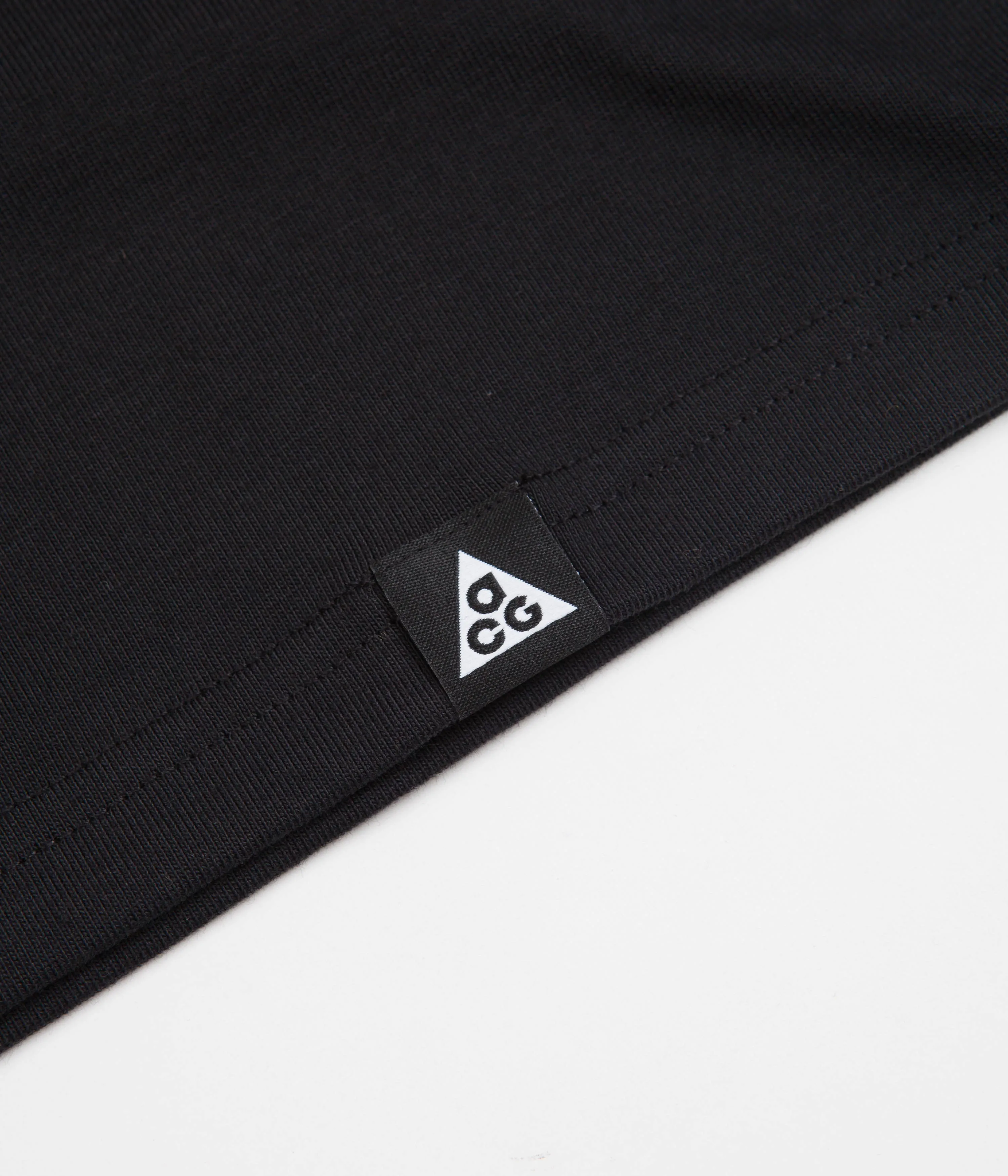 Nike ACG Iceland Long Sleeve T-Shirt - Black