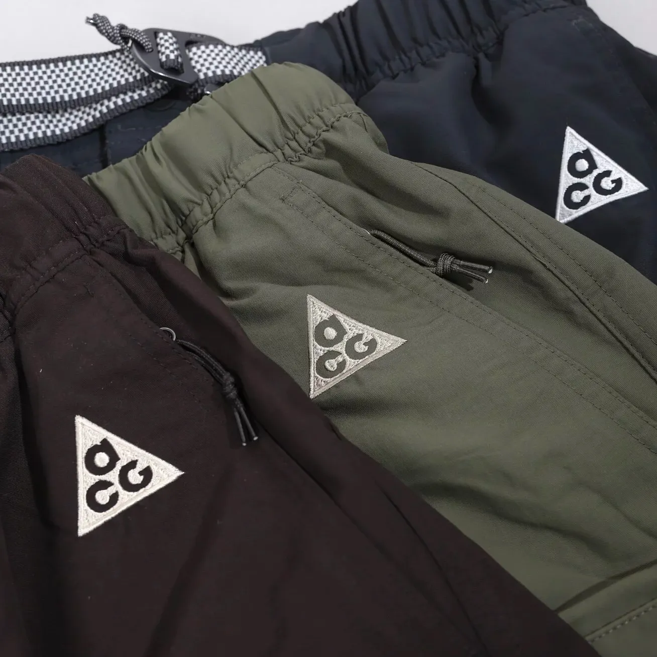 Nike ACG Shorts [DN3946]