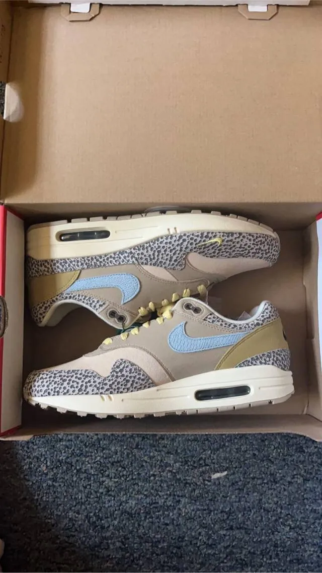 Nike air max 1 safari beige