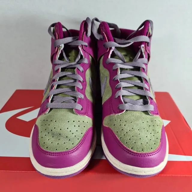 Nike dunk high dynamic berry