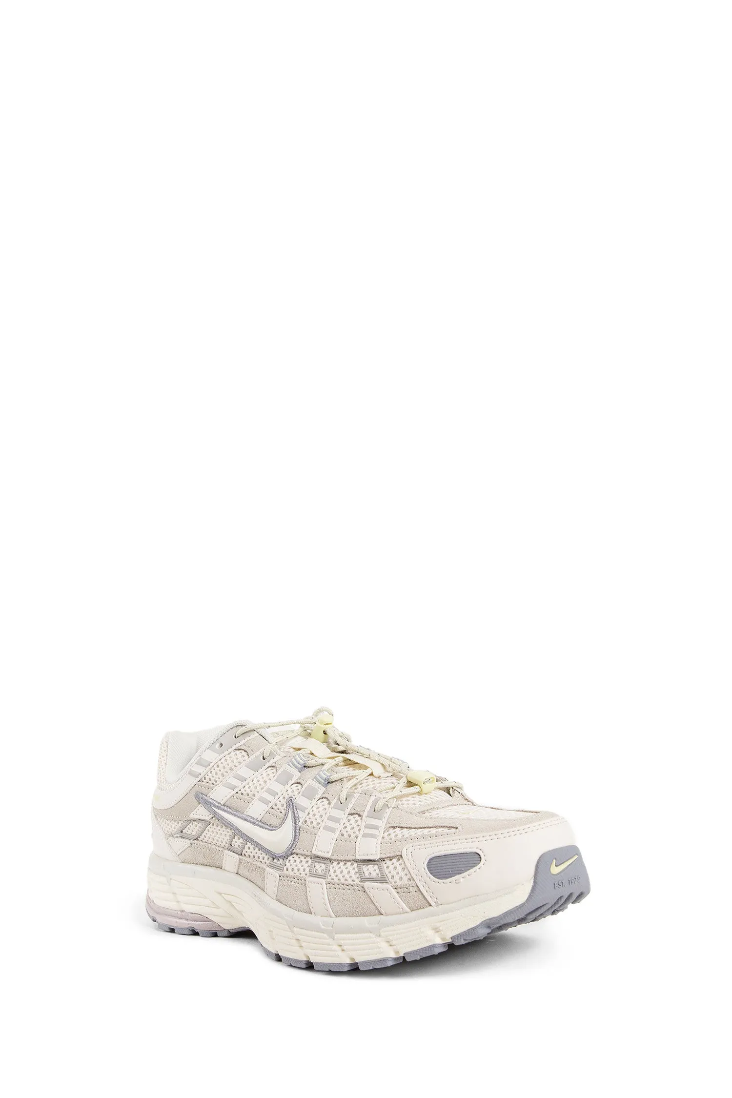 nike p-6000 premium sneakers