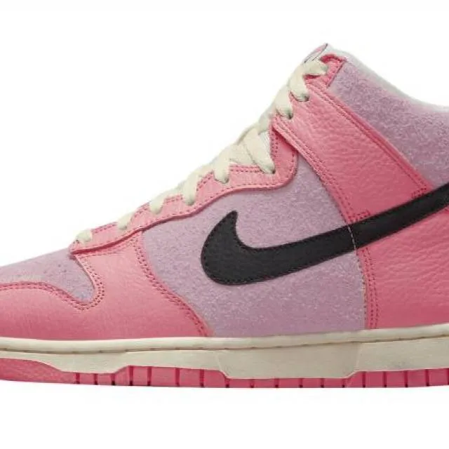 Nike WMNS Dunk High Hoops Pack Pink Sail Coconut Glaze D...