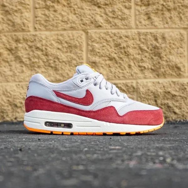 Nike Women Air Max 1 Essential (gray / team red / total orange / summit white)