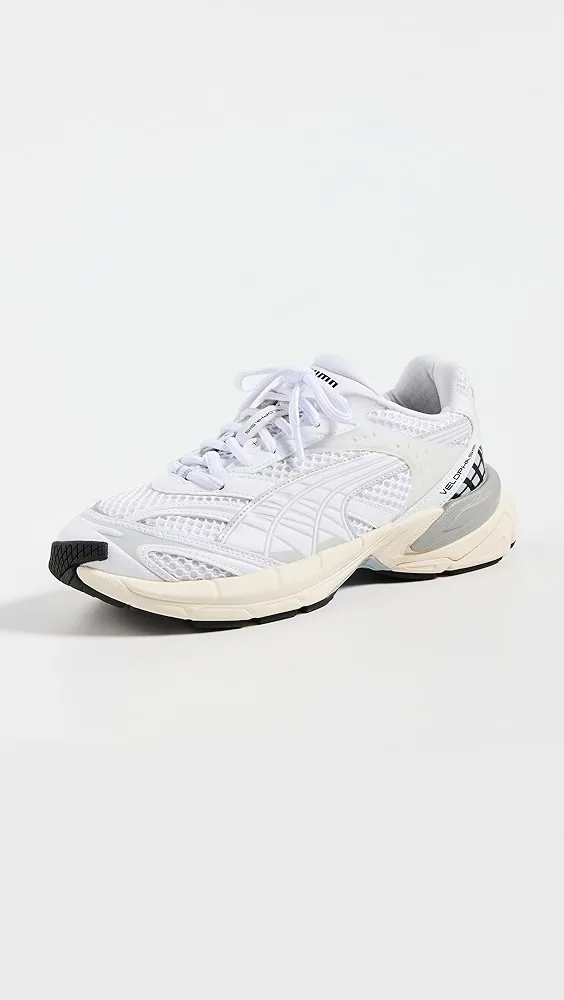 PUMA   Velophasis Unisex Sneakers 