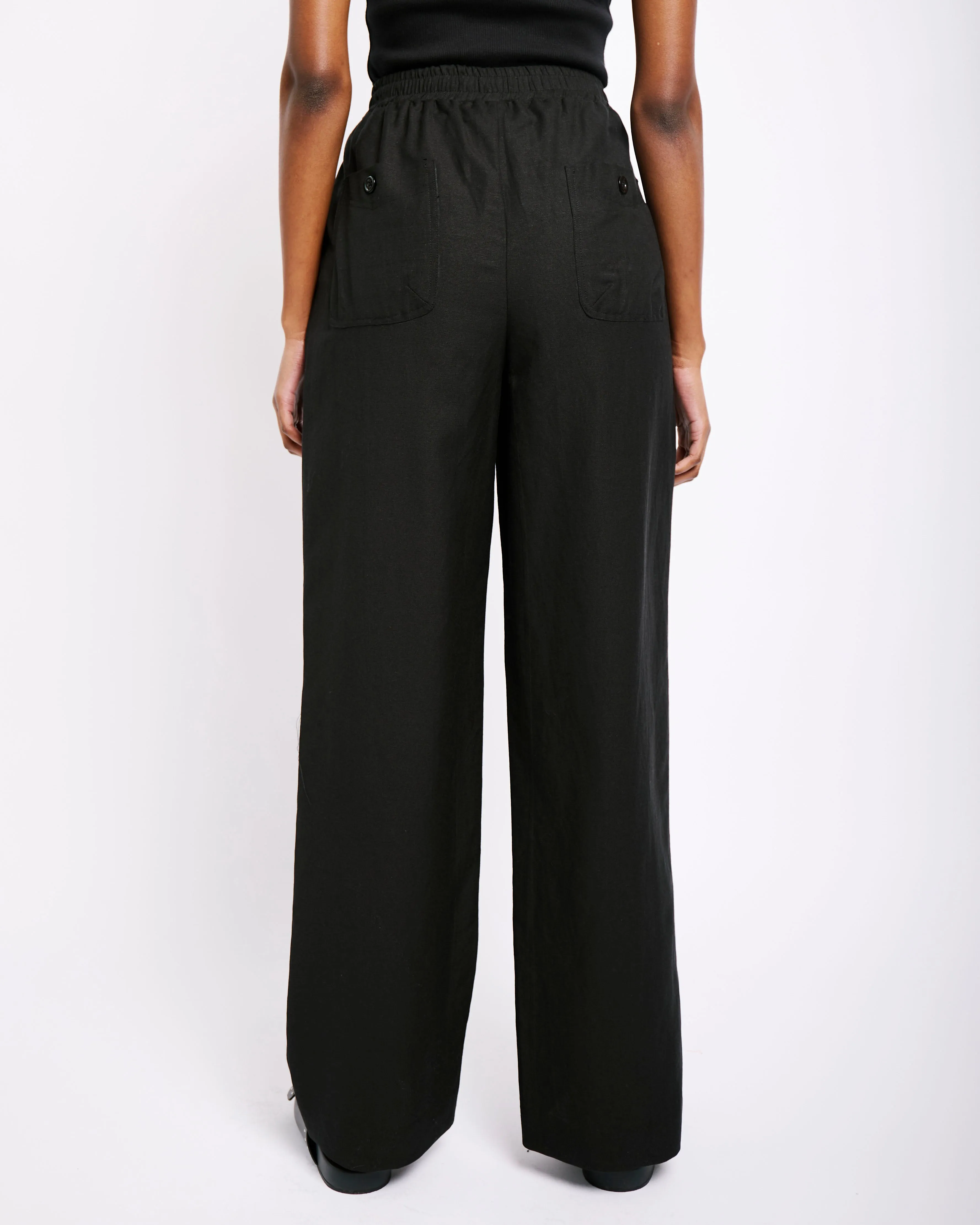 Straight Leg Linen Pants in Black