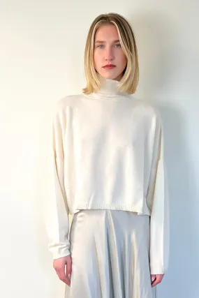 Swing Turtleneck - Creme