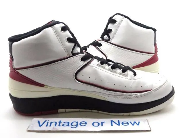 VTG Nike Air Jordan II 2 White Varsity Red Black Retro G...